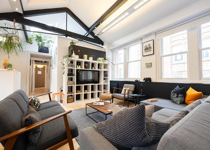 Central And Quirky Northern Quarter Flat,